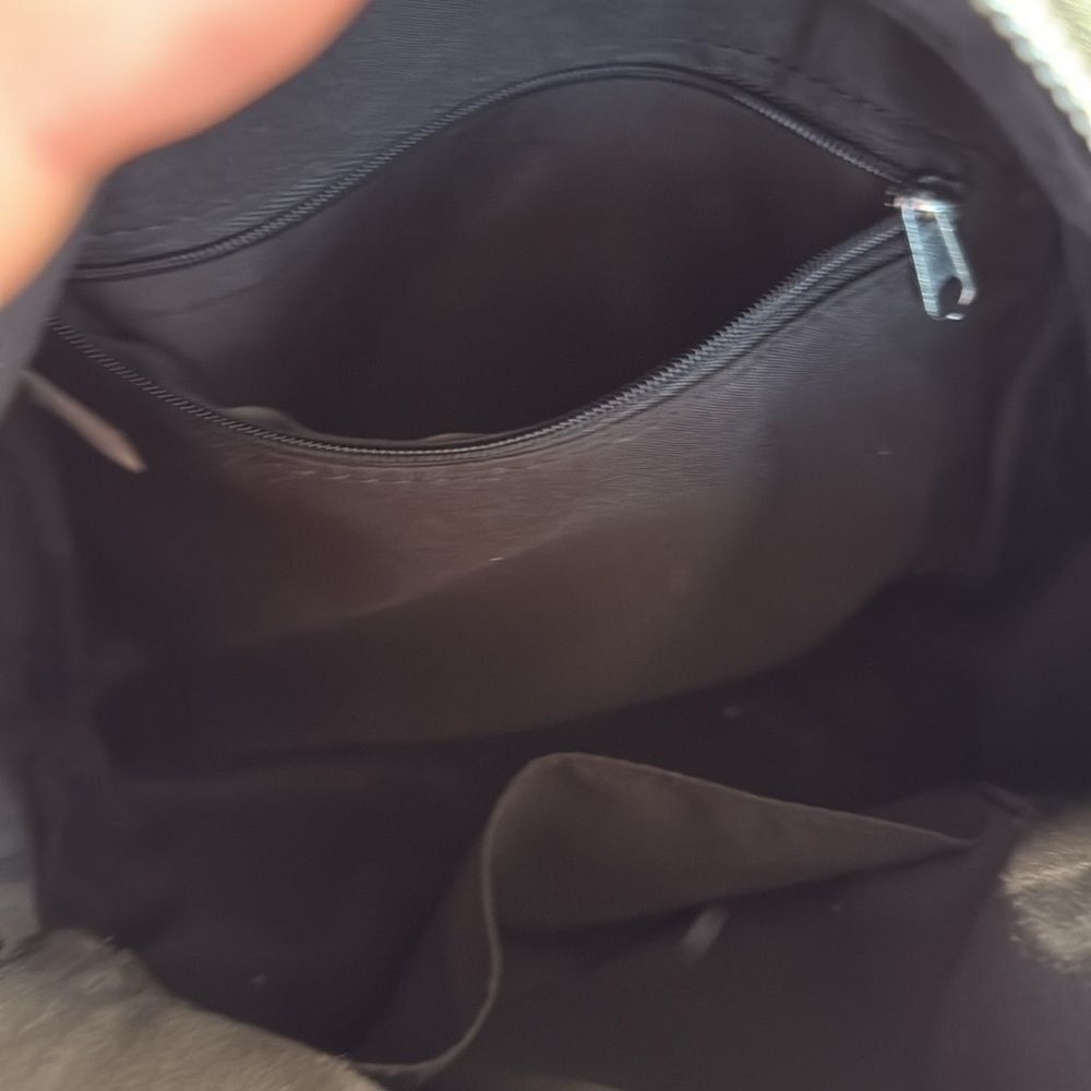 🎉Last Deal 🎉Target Black Faux Fur Heart Backpack - Picture 5 of 5